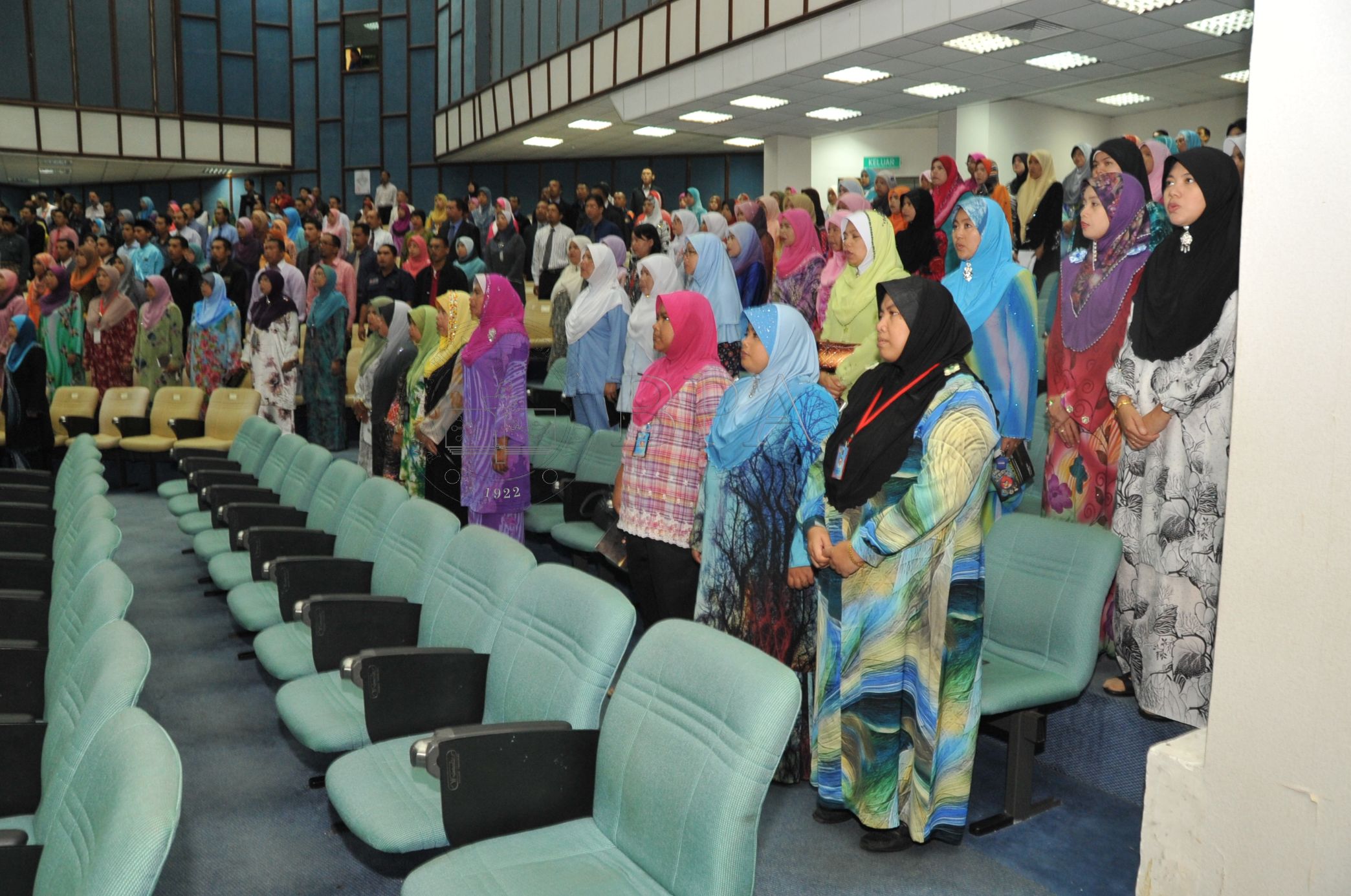 BPA 12 110 APC PRO 5243